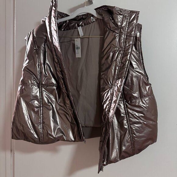 Anthropologie - PLUS SIZE Daily Practice by Anthropologie Metallic Puffer Vest - Picture 5 of 6